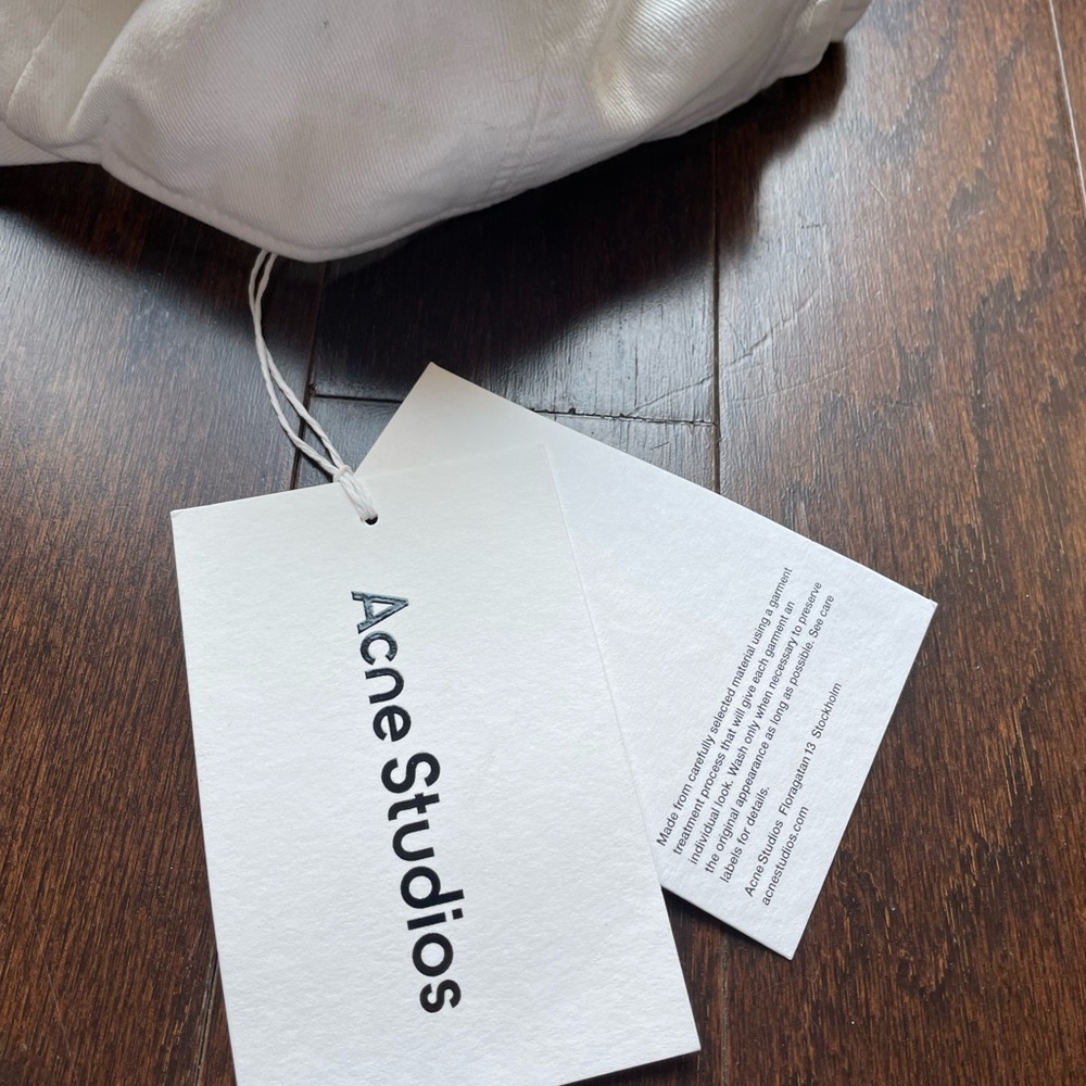 Acne Studios Classic White Cap - Picture 9 of 10